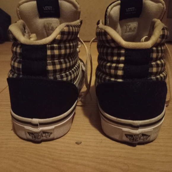 Vans size 6 black and white plaid - Picture 6 of 7